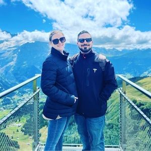 Meet your Posher, E.b.